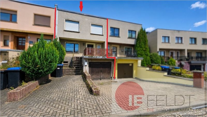Familienfreundliches Reihenhaus mit Garage, Terrasse, Balkon und Garten in gepflegtem Umfeld